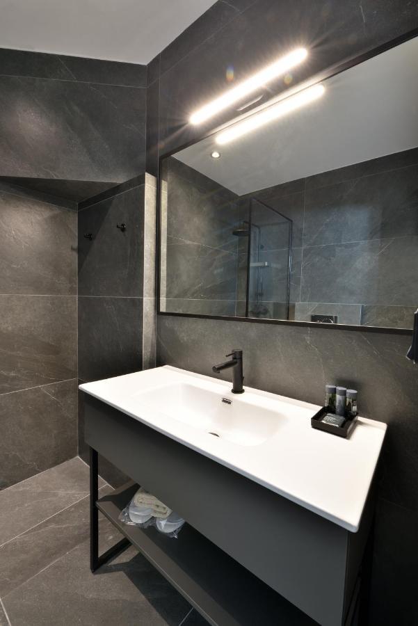 Phaedrus Living City Center Luxury Flat Skoufa Atenas Exterior foto