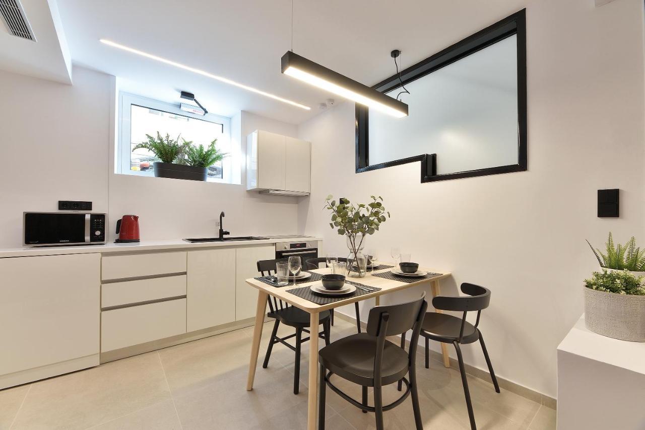 Phaedrus Living City Center Luxury Flat Skoufa Atenas Exterior foto